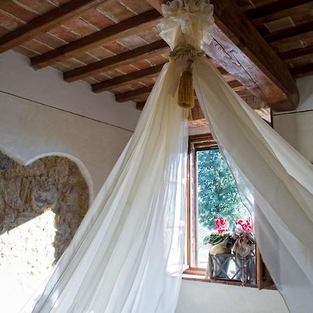 Agriturismo Palazzo Conti A Пиенца Екстериор снимка