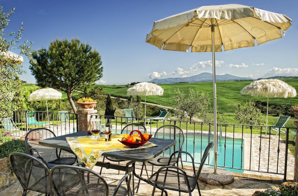 Agriturismo Palazzo Conti A Пиенца Екстериор снимка