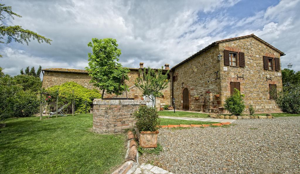 Agriturismo Palazzo Conti A Пиенца Екстериор снимка