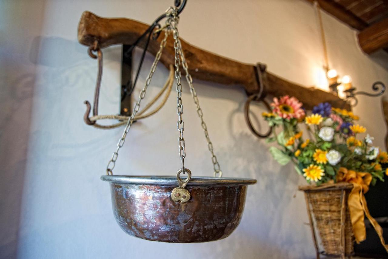 Agriturismo Palazzo Conti A Пиенца Екстериор снимка