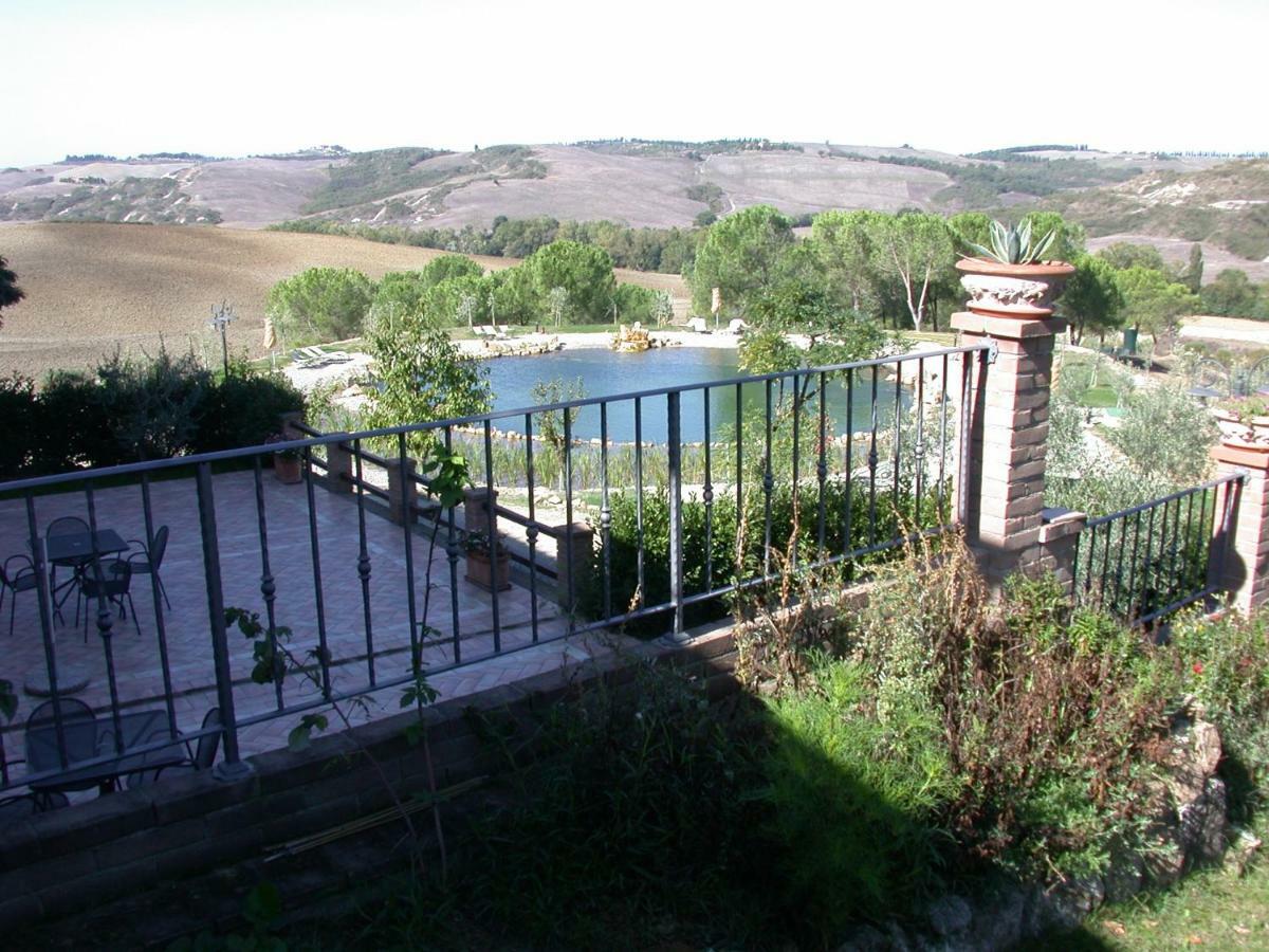 Agriturismo Palazzo Conti A Пиенца Екстериор снимка
