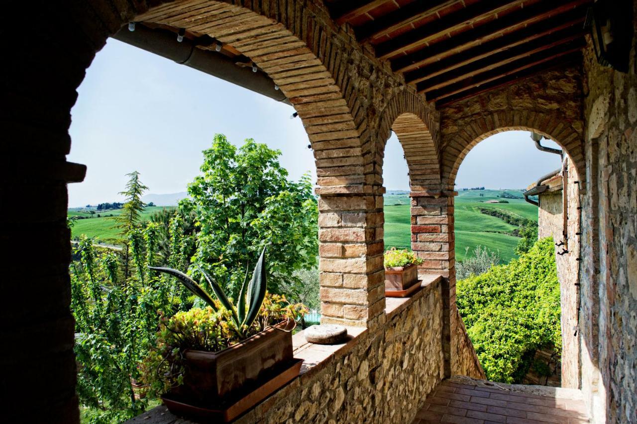 Agriturismo Palazzo Conti A Пиенца Екстериор снимка