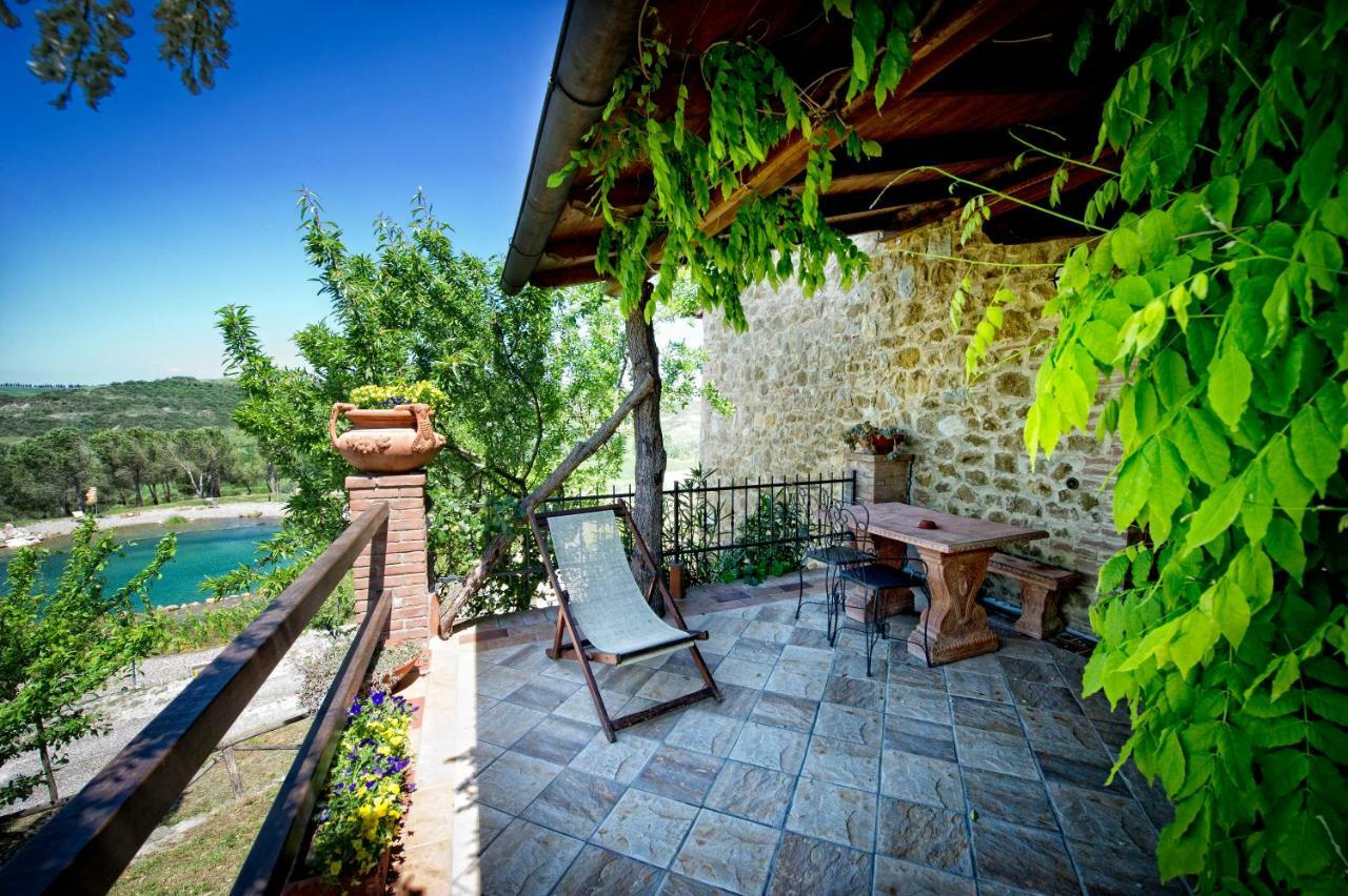 Agriturismo Palazzo Conti A Пиенца Екстериор снимка