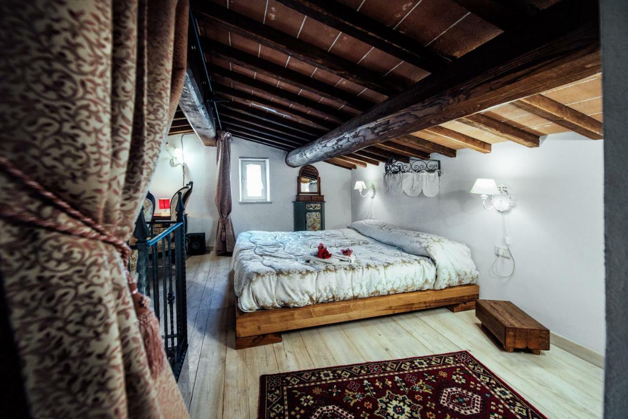 Agriturismo Palazzo Conti A Пиенца Екстериор снимка